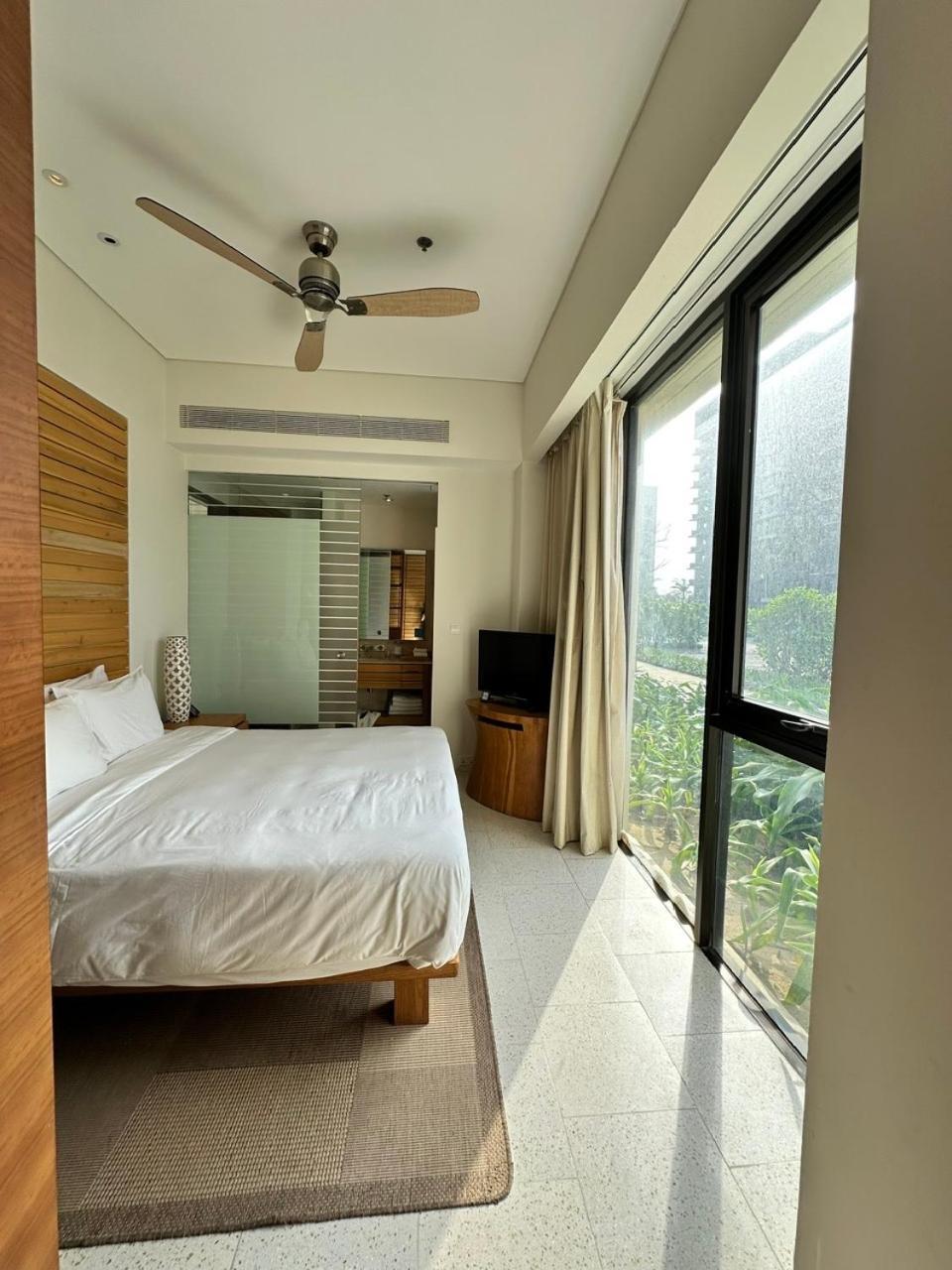 Villa Ocean View And Apartment Da Nang "Free Pick Up" ภายนอก รูปภาพ